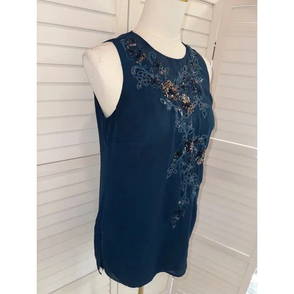 White House Black Market Blouse Women Teal Embroidered Sequin Sleeveless Size 4 - Picture 3 of 10